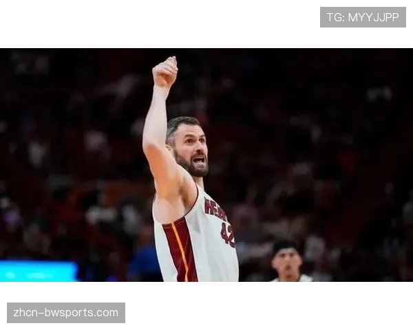 乐福边缘化面临退役,爵士曾尝试买断但无人问津 乐福边缘化面临退役,爵士曾尝试买断但无人问津