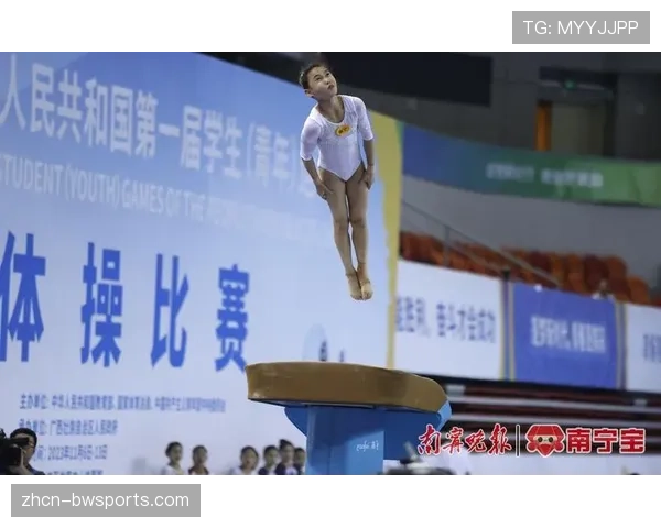 女子体操团体赛开赛,新秀老将同台竞技 女子体操团体赛开赛,新秀老将同台竞技