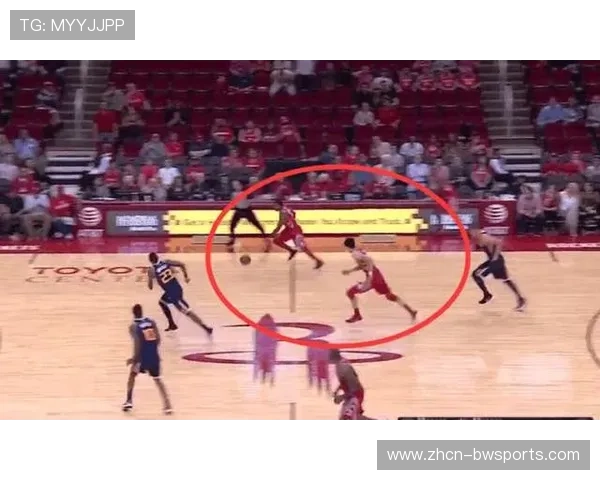 雷珊珊主场夺铜瞬间：360度双甩尾动作引爆观众欢呼