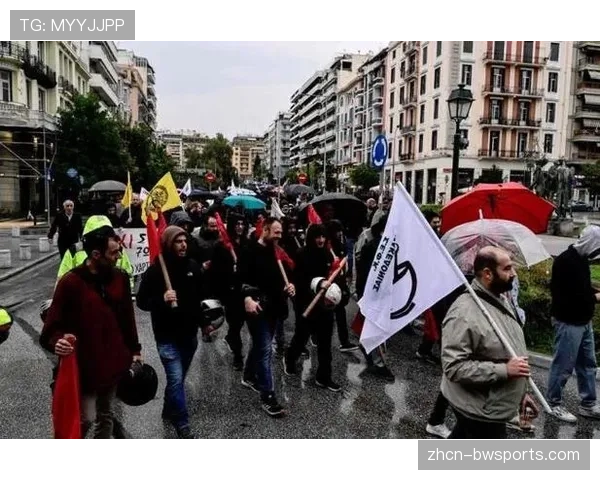 球员工会曾以15秒暂停抗议方式表达对海外赛计划的关切