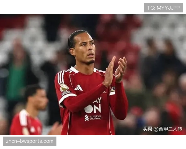 利物浦主场球迷鸦雀无声,球队表现令人错愕 利物浦主场球迷鸦雀无声,球队表现令人错愕